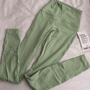 NWT Lululemon align leggings